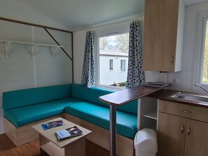 Interior - Mobile Home with Terrace - 3 Bedrooms - Bayas (Bayas)