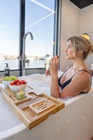 Romantic Mobile Home, Sea View | In-room dining