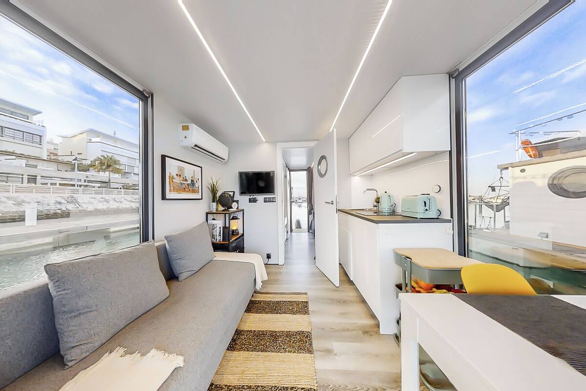 Comfort Mobile Home, Ocean View | Living area | 28-inch Smart TV with digital channels, Netflix, streaming services
