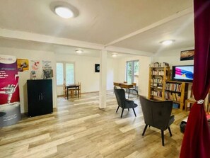 Interior - Cozy mobile home with terrace (Camon)