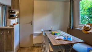 Luokittelematon kuva, 5 kautta 27, painike
