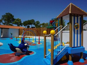 Children’s area - Mobile home with terrace in Saint-Jean-de-Monts (Saint-Jean-de-Monts)