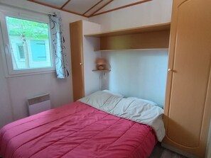 2 bedrooms, free WiFi