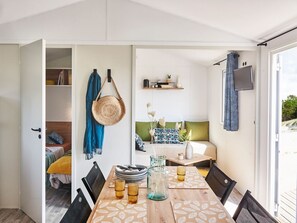 Dining - Mobile home with terrace in Hyères (Hyères)