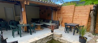 Chalet for 2 with Terrace - Access Ramp