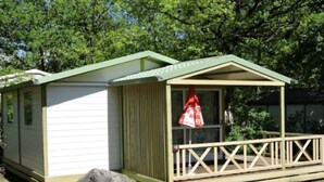 Exterior - PMR Chalet with Terrace in Neffes (Neffes)