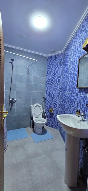 غرف معالجة الأزواج، جلسات تدليك بالأحجار الساخنة