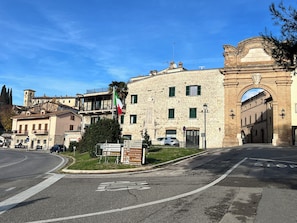 Bagian depan properti