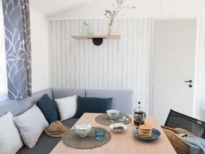 Dining - Mobile Home with Terrace in Saint-Lunaire (Saint-Lunaire)