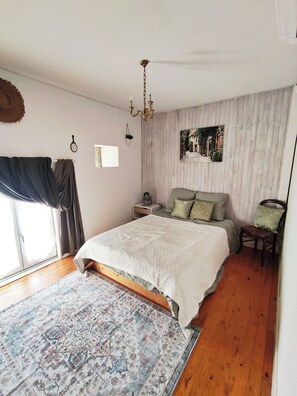 Room - Le Gîte des Trois Cœurs - Your gentle escape in Xambes (Charente) (Xambes)