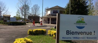 Chalet with terrace for 4 people in Oloron-Sainte-Marie