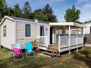 Exterior - Comfortable mobile home with terrace in Saint-Hilaire-de-Riez (Saint-Hilaire-de-Riez)