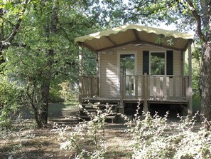 Exterior - Cozy mobile home with terrace for 2 people (Neffes)