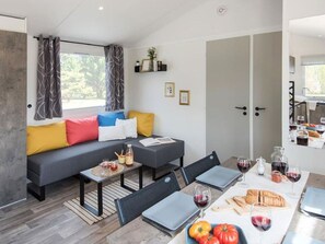 Dining - Mobile home with terrace for 4 people in Saint-Lunaire (Saint-Lunaire)