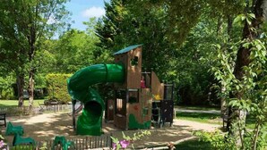 Children’s area - Cozy family chalet with accessible terrace (Vendoire)