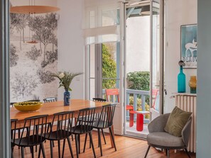 Villa | 7 Schlafzimmer, Internetzugang