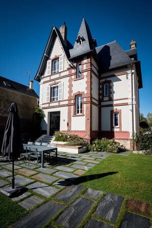 Villa | 7 Schlafzimmer, Internetzugang