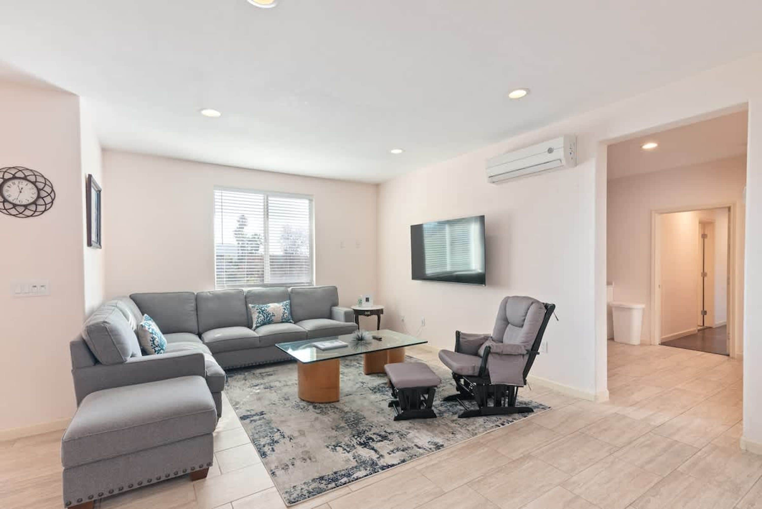 บ้านพัก | 5 ห้องนอน