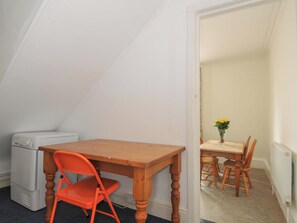 Dining - Violet's Rest (Exeter)