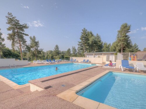 27m² Chalet with Terrace for 5 People