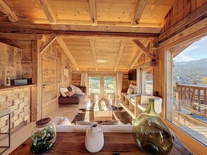 TV - Chalet with 5 bedrooms + dormitory near Combloux slopes (Combloux)