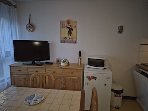 Interior - Charming T2bis 4-6 people, near center, Cauterets (Cauterets)