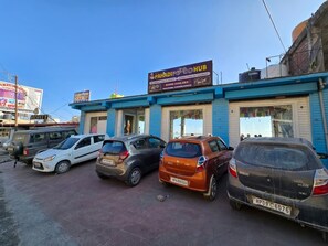 Exterior - Aakarsh Homestay - Pahadi Food Hub (Fagu)