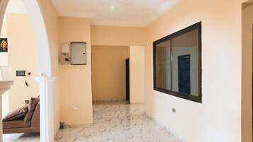 Apartment, 3 Bedrooms, Smoking | Interior