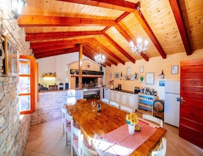Dining - Villa Near Zadar and the Wine Region (Benkovac)