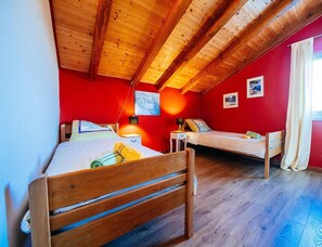 Room - Villa Near Zadar and the Wine Region (Benkovac)