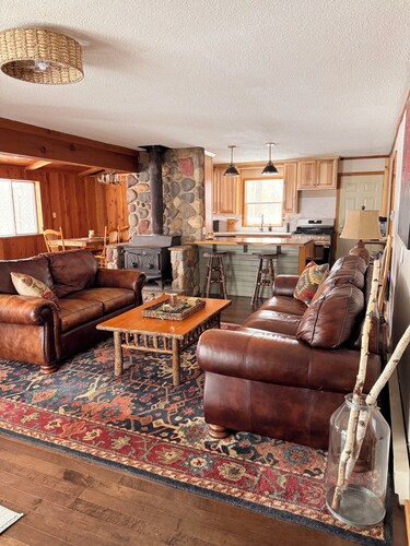 Hay Lake Hideaway a Family Friendly Northwoods Retreat!