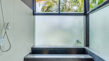 House, Smoking | 3 bedrooms