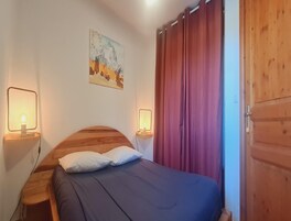 Apartment | 2 bedrooms, iron/ironing board