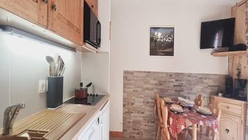 Apartment | Private kitchen