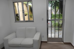 Family Villa | Interior - Condomínio Nogueira (Duque de Caxias)