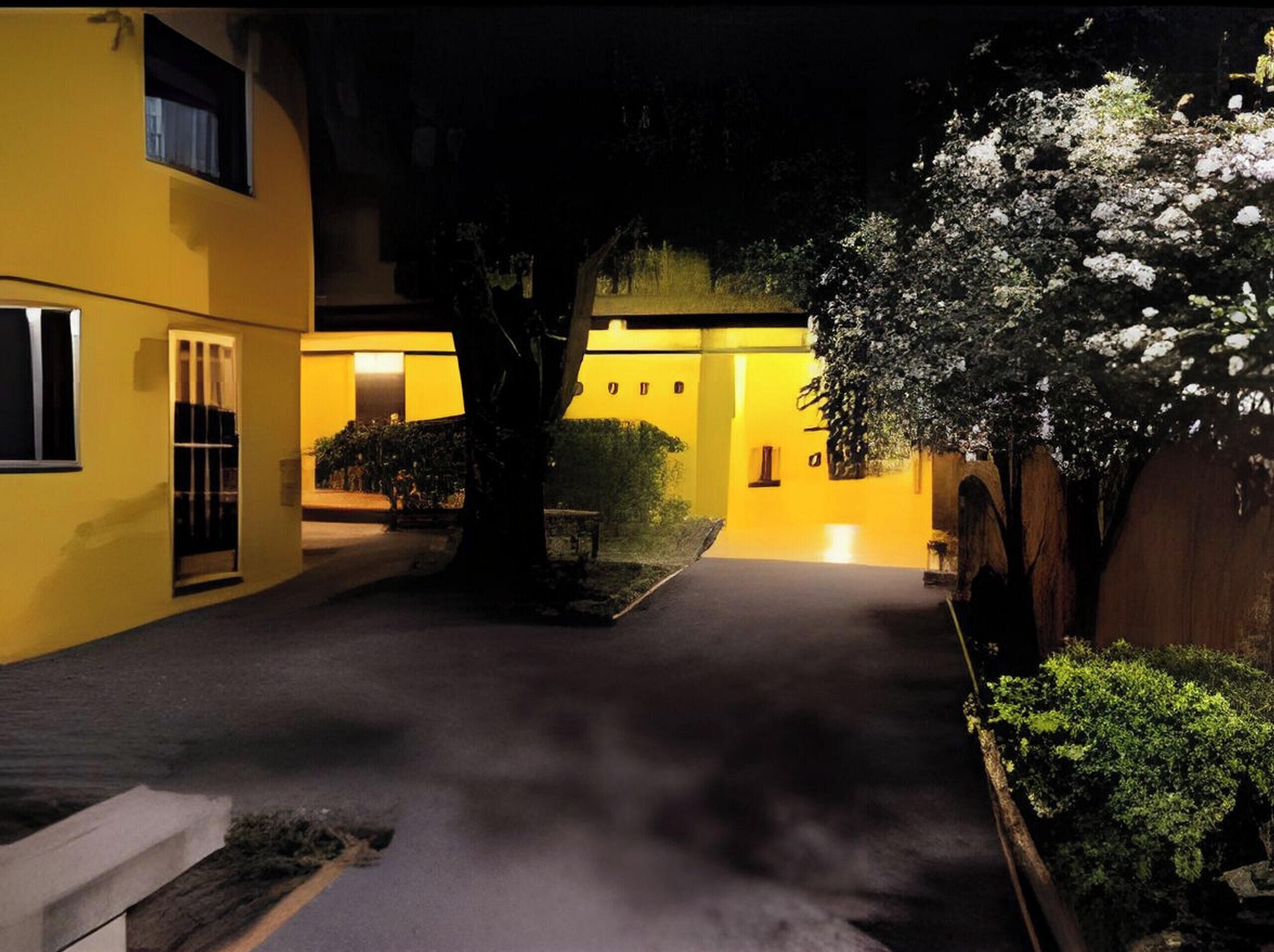 Villa | Exterior