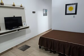 Family Villa | Free WiFi - Condomínio Nogueira (Duque de Caxias)