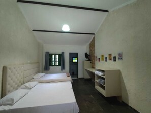 مكتب وواي فاي مجانًا