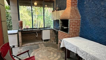 Aire de pique-nique/barbecue