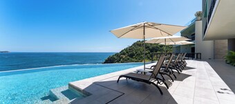 Luxury Coastal Penthouse at Sotavento with Panoramic Pacific Views