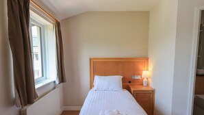 Unclassified image, 5 of 19, button - Jubilee First-floor Single Bedroom (Penrith)