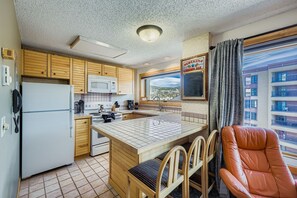 Studio | Cuisine privée | Réfrigérateur, four, cafetière/bouilloire, grille-pain