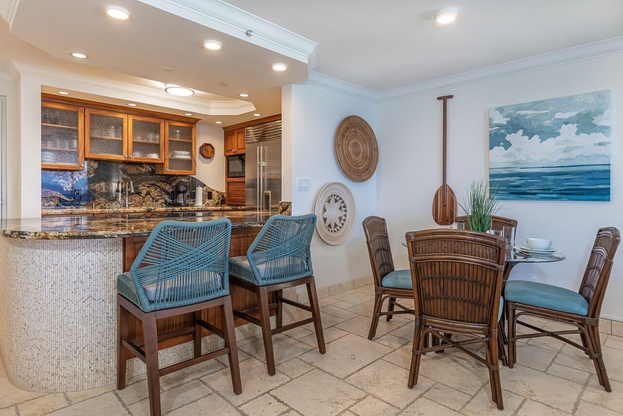 Condo, 1 Bedroom | Dining