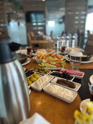 Desayuno buffet incluido todos los días