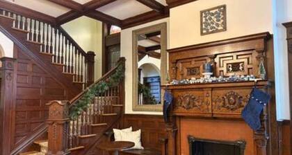 NH2: Spacious 2BR Apt