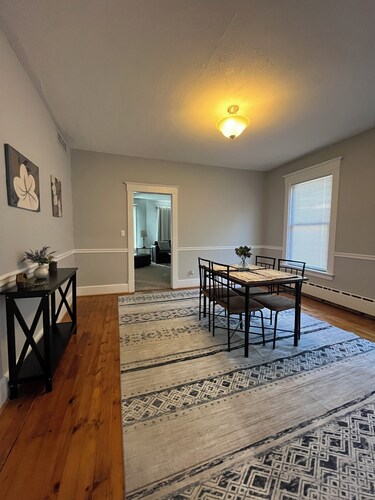 Spacious 2BR Getaway in Dubois – 1 mile away from Penn Highlands DuBois