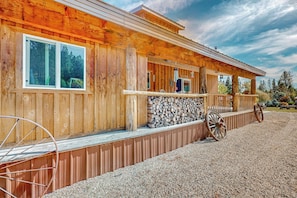 Talo (4 Bedrooms) | Sisätilat