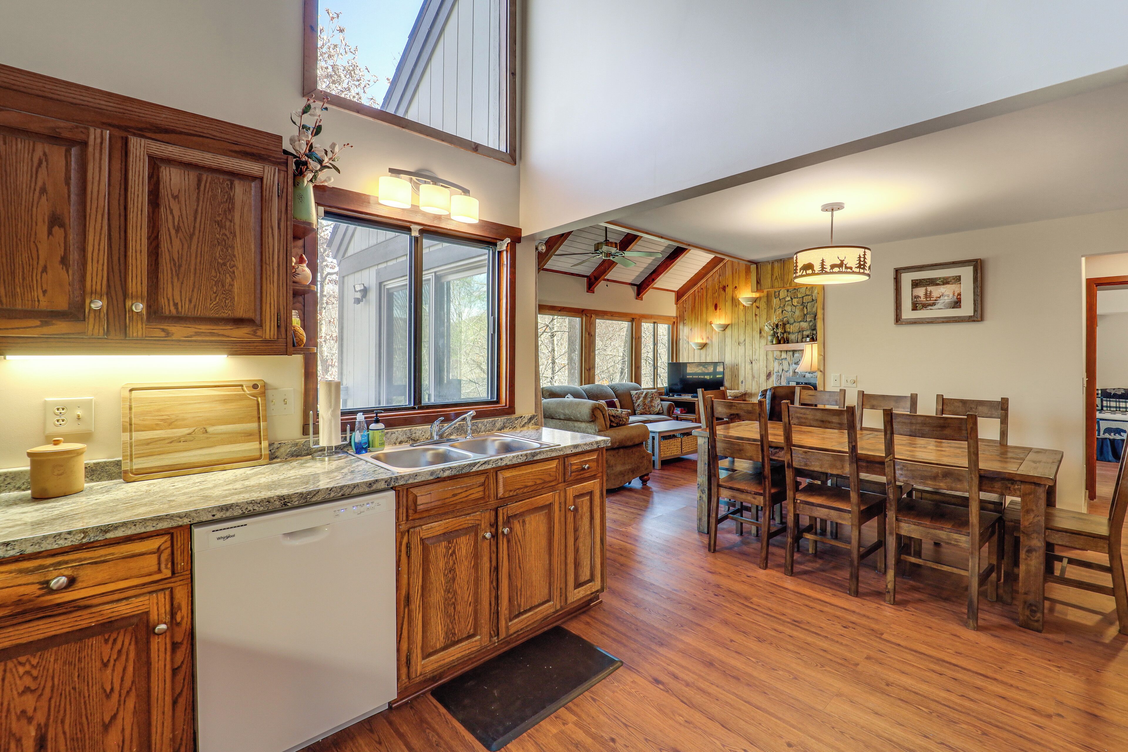 House (3 Bedrooms) | Interior