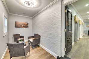 Apartment (2 Bedrooms) | Bahagian dalam