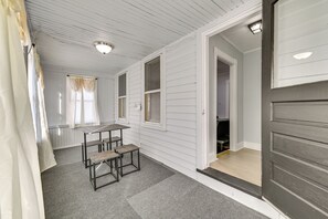 Apartment (2 Bedrooms) | Bahagian dalam